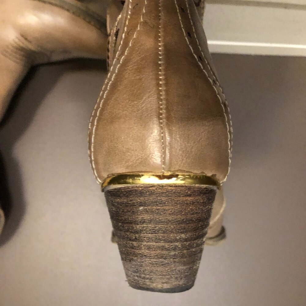 Womens Boots size 10 - Picture 6 of 6